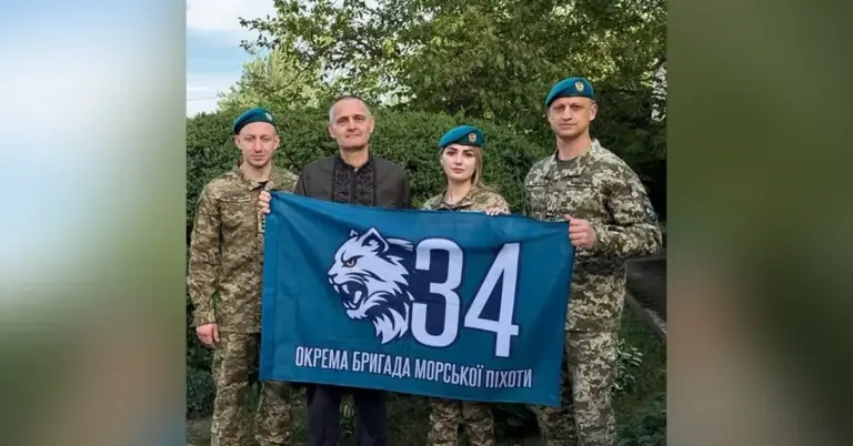 Український військовий Микола Єрьоменко, який повернувся з російського полону, в формі