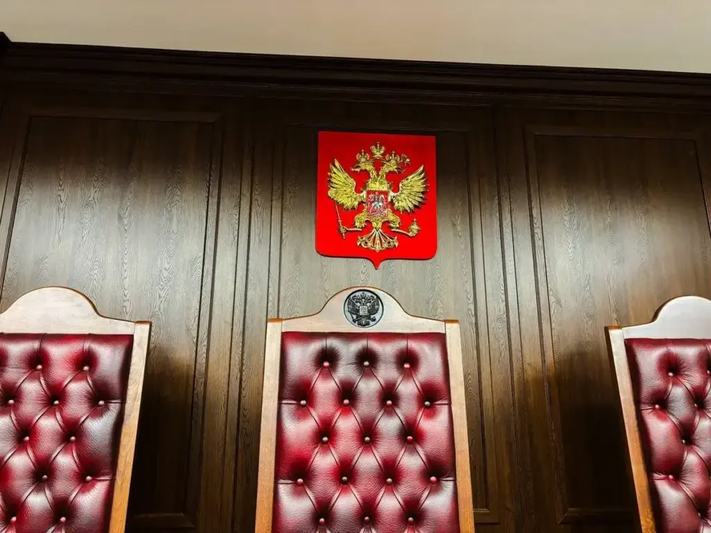 Окупанти звинуватили 41-річну мешканку Херсонщини в «держзраді»
