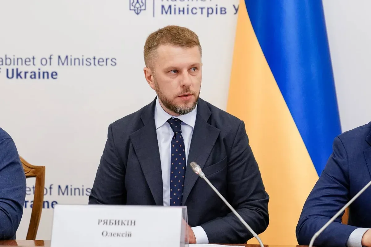 Олексій Кулеба на засіданні щодо діяльності комунальних підприємств на тимчасово окупованих територіях 4