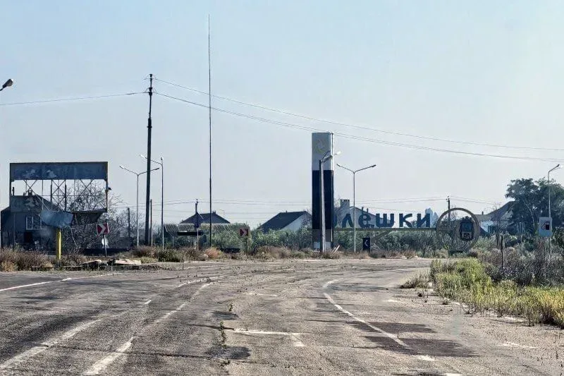 Опубліковано відео з руїнами та порожніми вулицями в окупованих Олешках