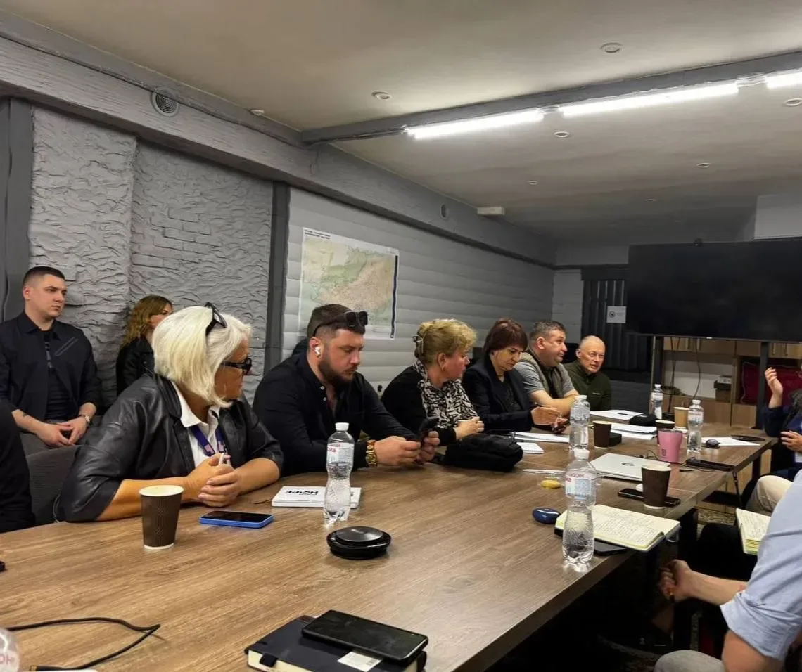 Зустріч представників Херсонської МВА та ABC Group для обговорення посилення співпраці та координації допомоги громаді. 5
