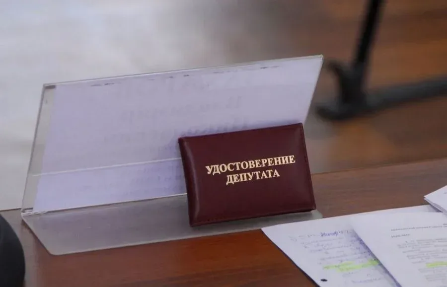 Псевдодепутат з Іванівки Євгеній Горелов склав мандат після підозри СБУ