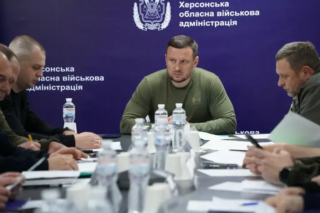 Рада оборони Херсонщини ухвалила рішення про евакуацію з Наддніпрянського та Молодіжного