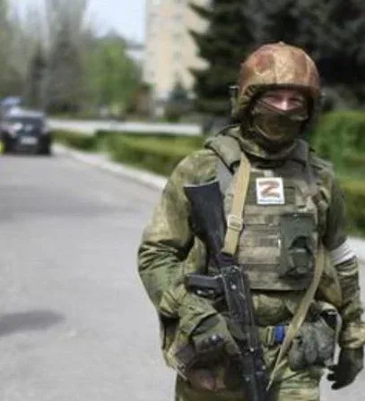 Російському військовому заочно повідомили про розстріл авто з цивільними у Херсоні