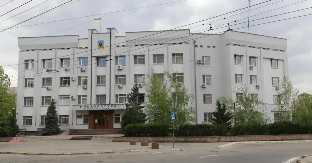 Суд відмовив у відстороненні полковника поліції Херсонщини, обвинуваченого у хабарництві