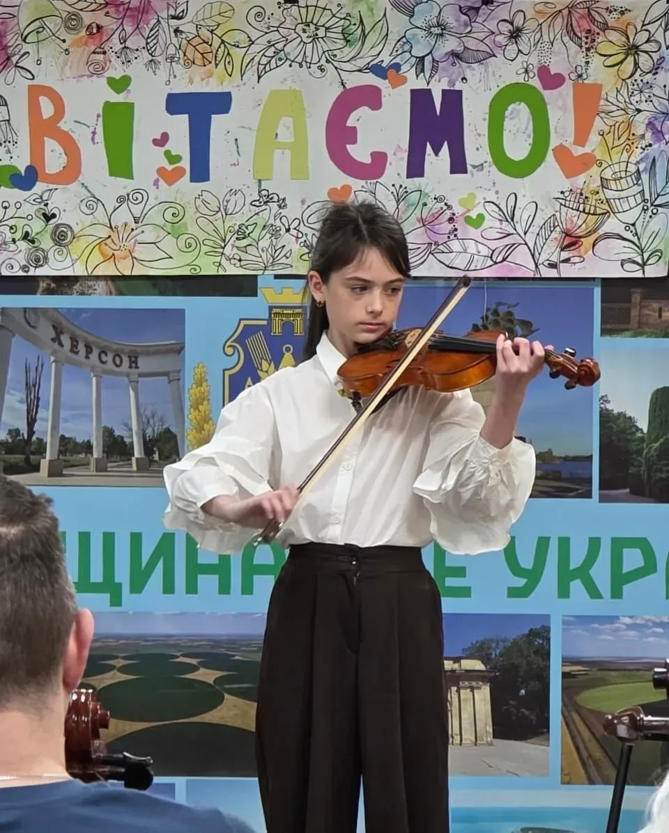 Переселенці з Херсонщини святкують День матері в центрах «Вільні разом» у Дніпрі та Івано-Франківську 3