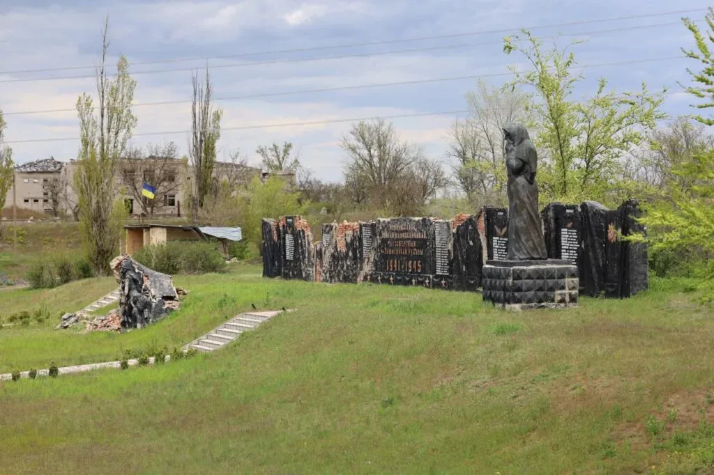 Відновлення адміністративної будівлі у селі Благодатівка на Херсонщині. 5