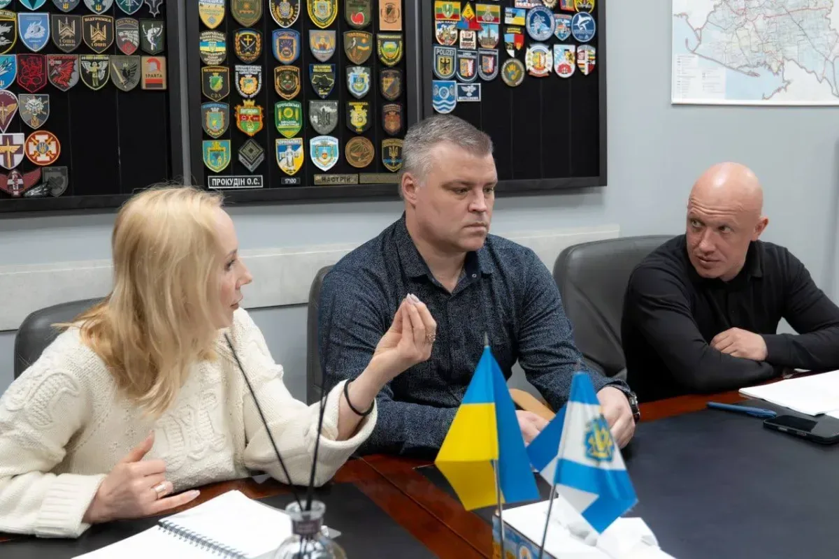 Начальники Херсонської міської та обласної військових адміністрацій на нараді 1