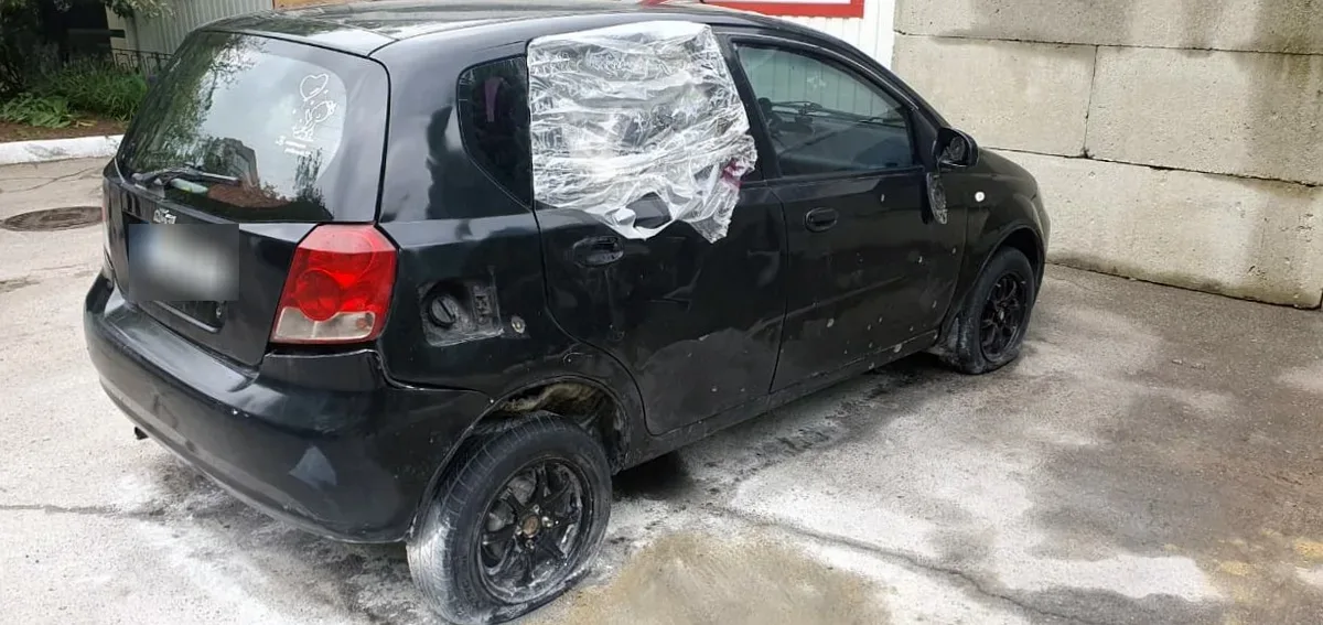 Пошкоджені будинки та автомобілі після обстрілів у Херсонській області, наслідки атак РФ 1