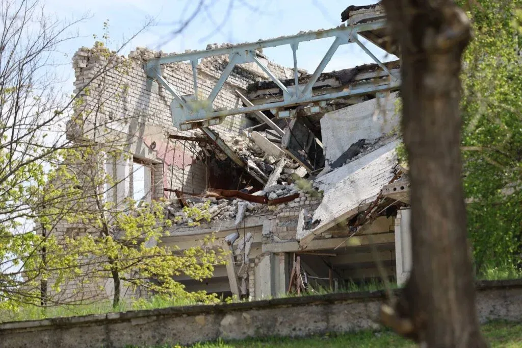 Відновлення Великоолександрівської громади, ремонт дахів та спортивні секції для дітей на Херсонщині 9
