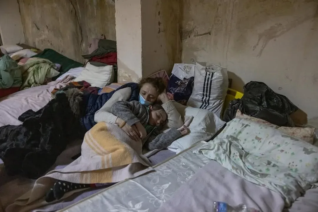 Президент Володимир Зеленський звертається до українських матерів у День матері, висловлюючи подяку 8