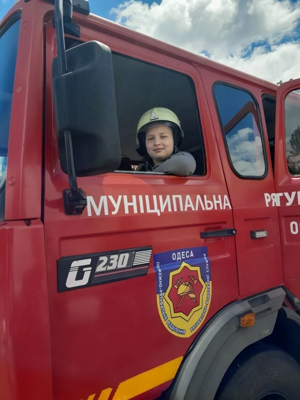 Діти з Херсонщини на фестивалі KIDS FEST в Одесі, беруть участь у розвагах. 3