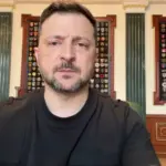 Президент України Володимир Зеленський виступає зі зверненням на тлі наслідків російських обстрілів