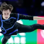 Зруйнований будинок у Херсоні після обстрілу, наслідки російської агресії 2