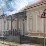 Наслідки російських обстрілів на Херсонщині: пошкоджені будинки та інфраструктура, дев'ятеро поранених цивільних.