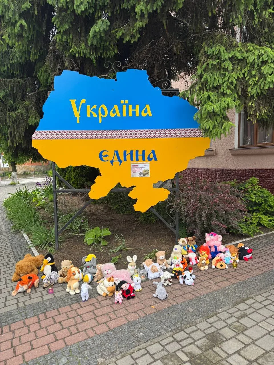Діти з Генічеська та Крижополя створили 21 Ангела пам’яті 5