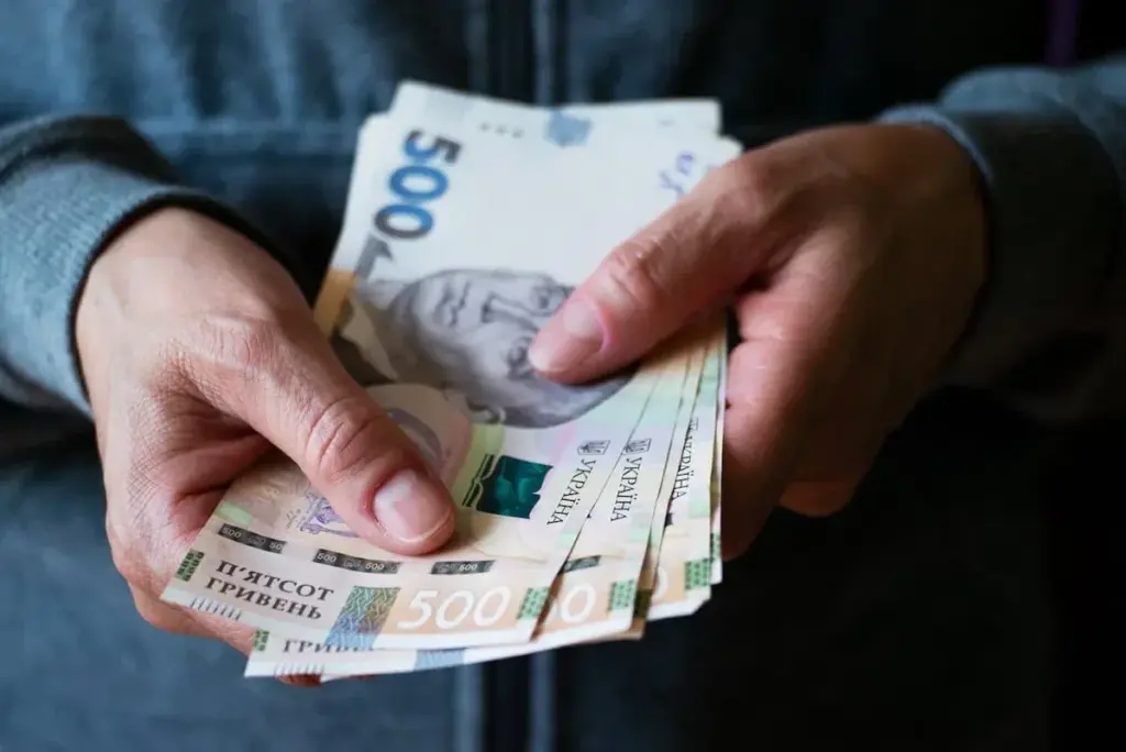 Фельдшерці Юлії Гріпас з Херсона призначили 71 400 гривень штрафу за хабарі у ВЛК