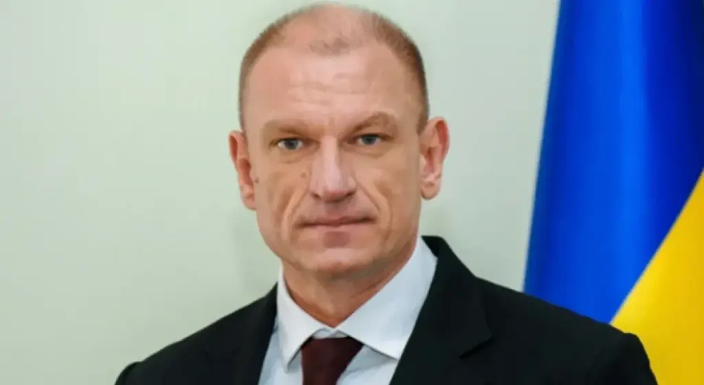 Керівництво Херсонської облпрокуратури у травні отримало понад 425 тисяч гривень