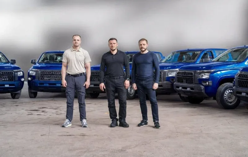 Херсонщина отримала перші вісім автівок від Німеччини з 12 запланованих