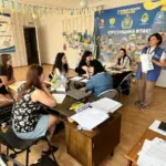 Символічне зображення підтримки та допомоги людям, які постраждали від конфлікту в Херсоні.