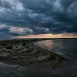 Кінбурнська коса - вид на піщану косу між Чорним морем та Дніпровсько-Бузьким лиманом