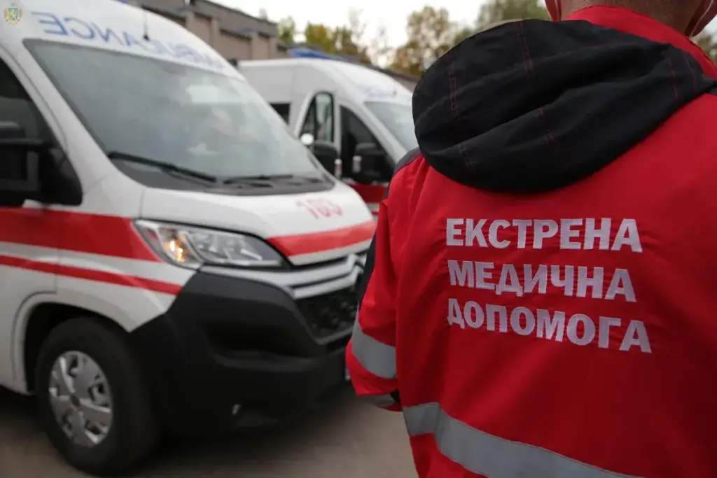 Медики Херсонщини отримали 43 мільйони гривень доплат за роботу в зоні бойових дій