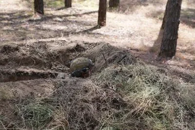 Українські морпіхи проводять навчання на Херсонщині, відпрацьовуючи поводження зі зброєю та наступальні дії 3