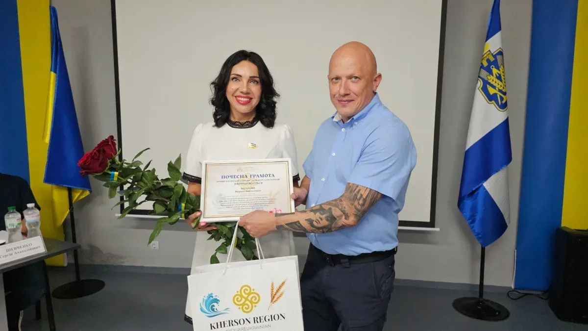 Учасники наради Держпродспоживслужби та представники Херсонської ОВА обговорюють роботу в умовах війни. 5