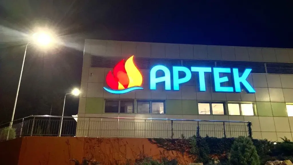 Окупанти Криму заборонили приймати дитячі групи в таборах до осені