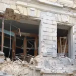 Пошкоджені будівлі музеїв на Херсонщині та викрадені окупантами експонати