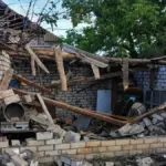 Наслідки обстрілу Зимівника, де поранено комунальника, та атаки на райони Херсона