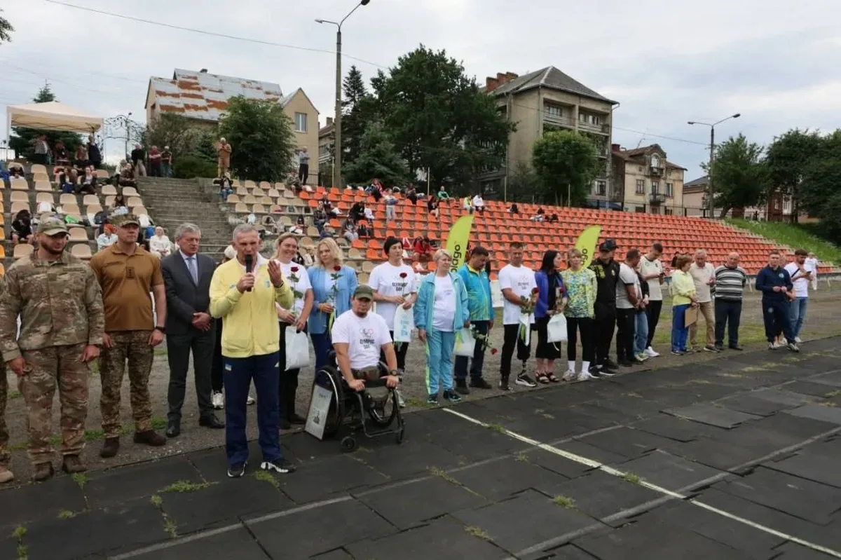 Діти з Херсонщини відзначають Олімпійський День в Івано-Франківську, беручи участь у спортивних активностях 1