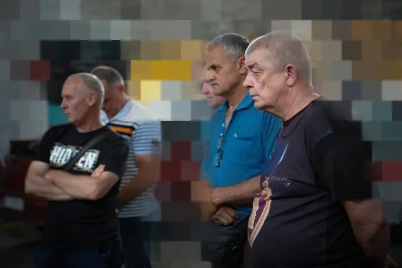 Захисні сітки над дорогою на Херсонщині, що оберігають від дронових атак 3