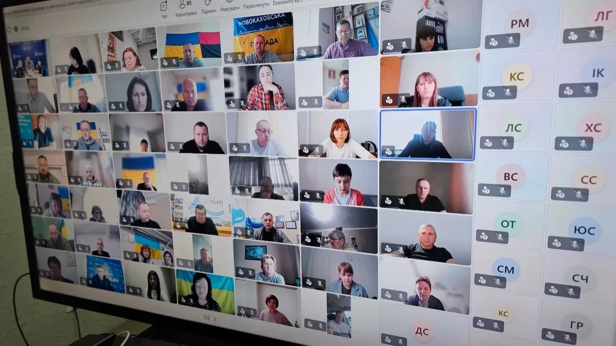 Нарада на Херсонщині щодо реінтеграції дітей-сиріт, повернутих з окупації. 1