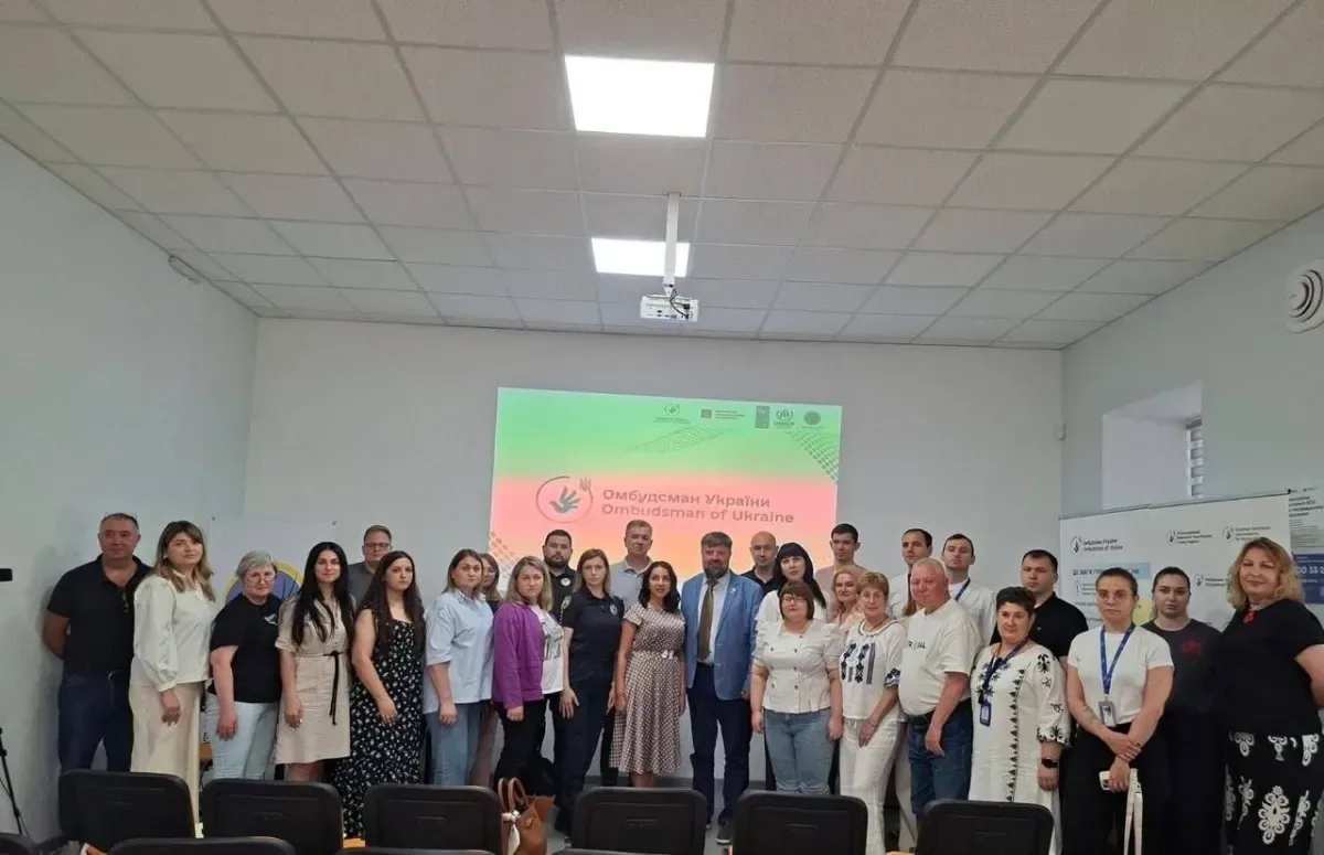 Михайло Линецький та Дмитро Лубінець під час обговорення захисту прав людини в Херсоні 4