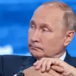 Володимир Путін, президент Росії, дозволяє 70-річним псевдопосадовцям продовжувати роботу на окупованих територіях України, включаючи Херсонщину.