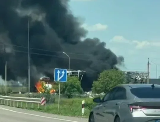П’ять людей постраждали під час удару дроном по АЗС на Херсонщині: є тяжкі поранення