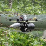 Пошкоджений будинок або місце падіння дрона після обстрілу у Великоолександрівській громаді на Херсонщині