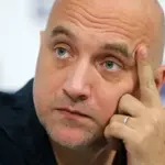 Російський пропагандист Захар Прілєпін розповідає про зустріч окупантів у Херсоні.