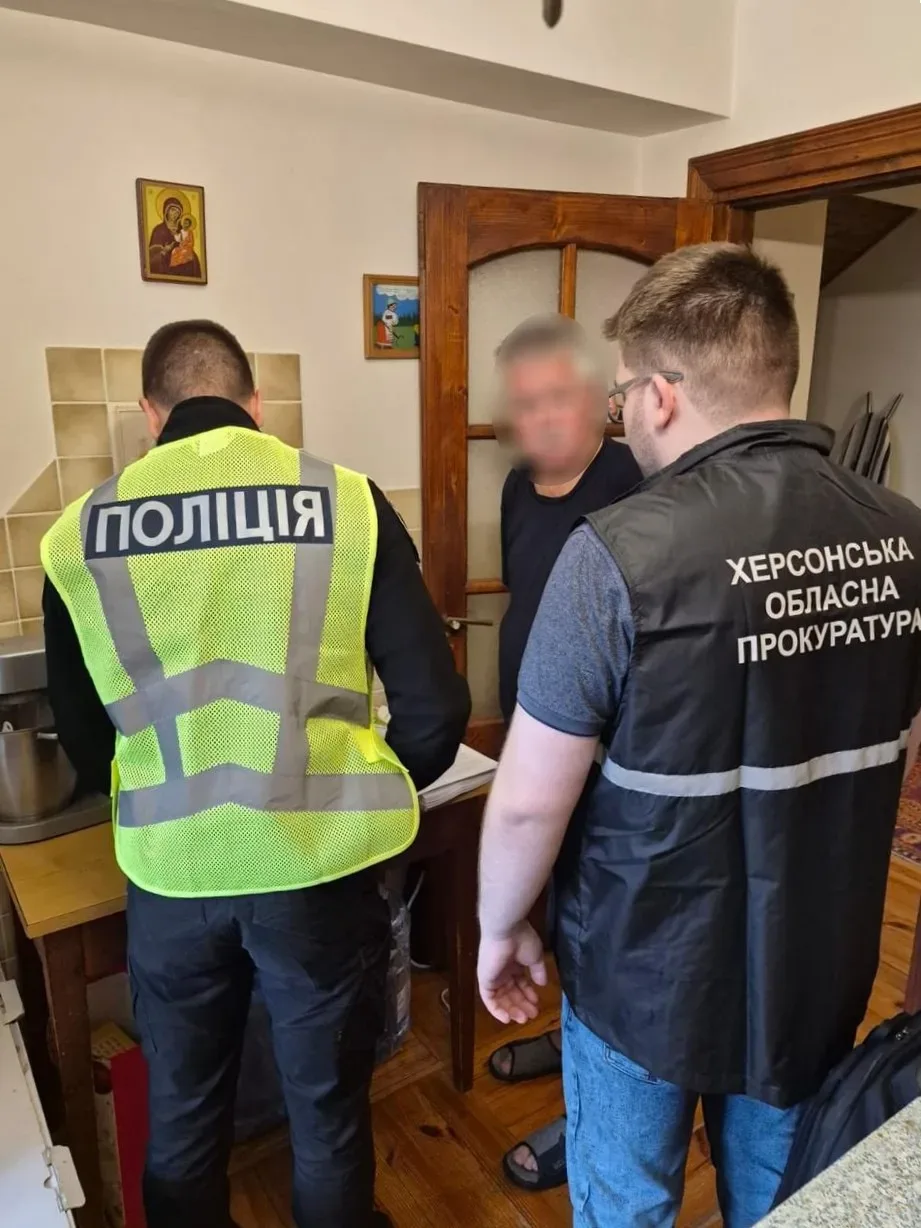 Повідомлення про підозру трьом фігурантам у Херсоні за розтрату 3,1 млн грн при будівництві укриття. 2