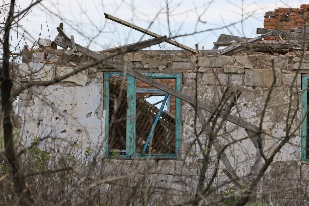 Зруйновані будинки села Безіменне на Херсонщині після окупації російськими військами 4