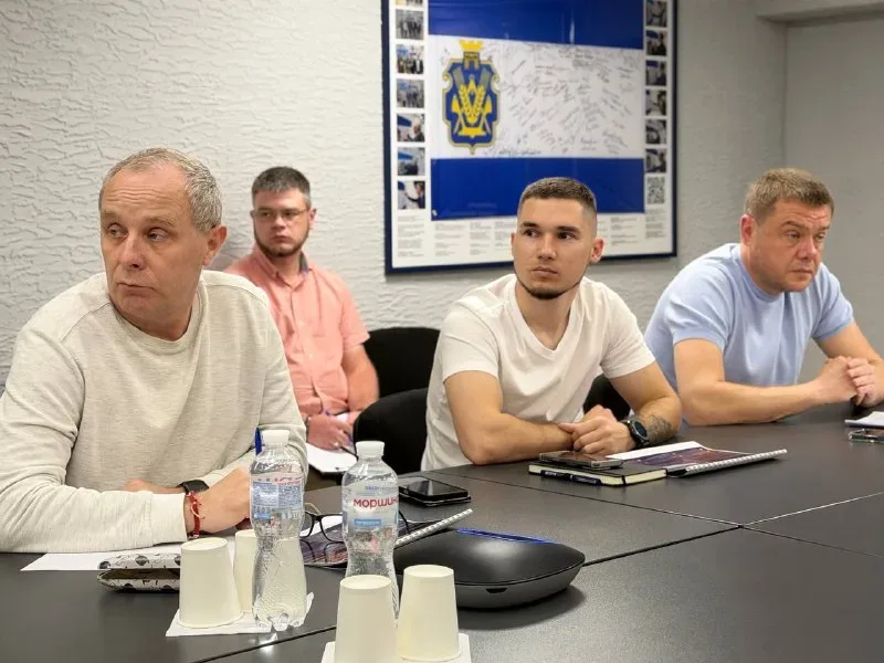Олександр Прокудін проводить нараду щодо темпів відновлення інфраструктури Херсонщини. 1