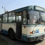Тролейбуси на вулиці Херсона, рух зупинено через знеструмлення мережі