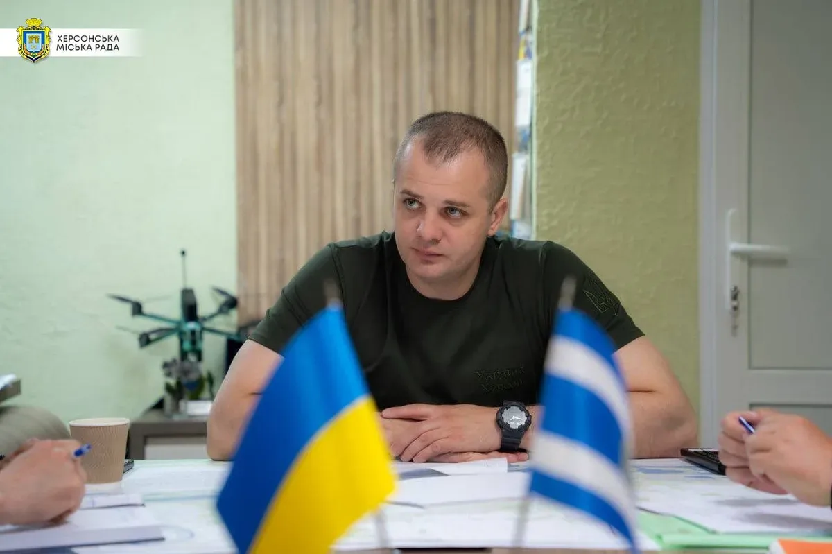 Робоча нарада представників міської влади Херсона та інтернет-провайдерів щодо підключення укриттів до мережі інтернет. 3