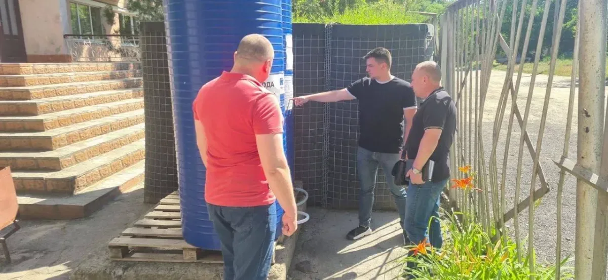 Перевірка якості питної води в Херсоні представниками військової адміністрації та Держпродспоживслужби 3