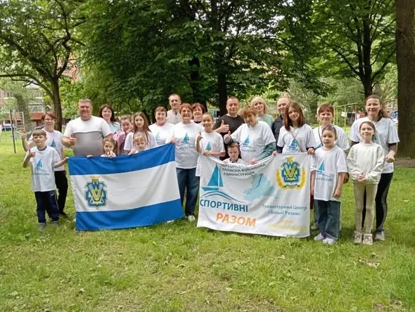 У Хмельницькому влаштували спортивне свято для 13 родин переселенців з Херсонщини