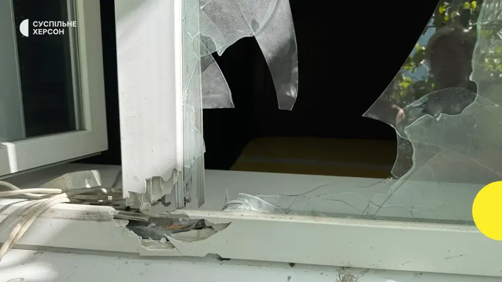 У Надіївці на Херсонщині поранено 48-річну жінку після ранкового обстрілу
