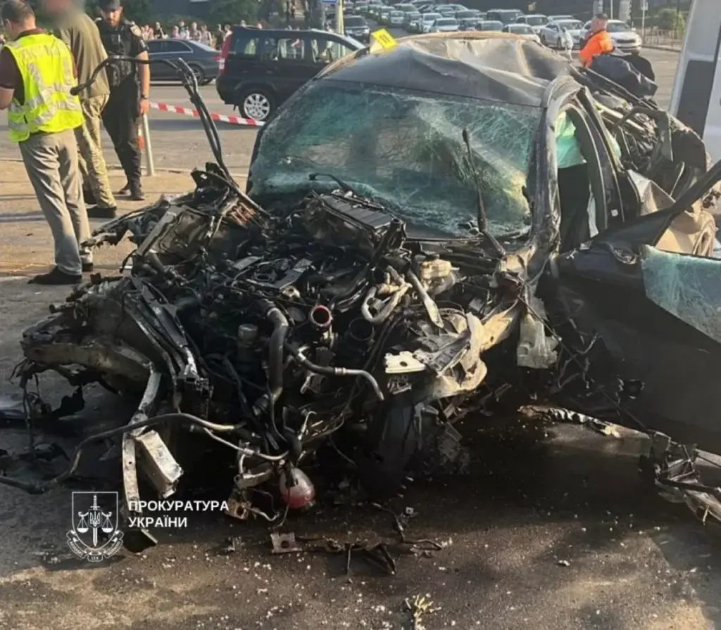 Водій Mercedes, який спричинив смертельну ДТП у Києві, виявився жителем Херсонщини