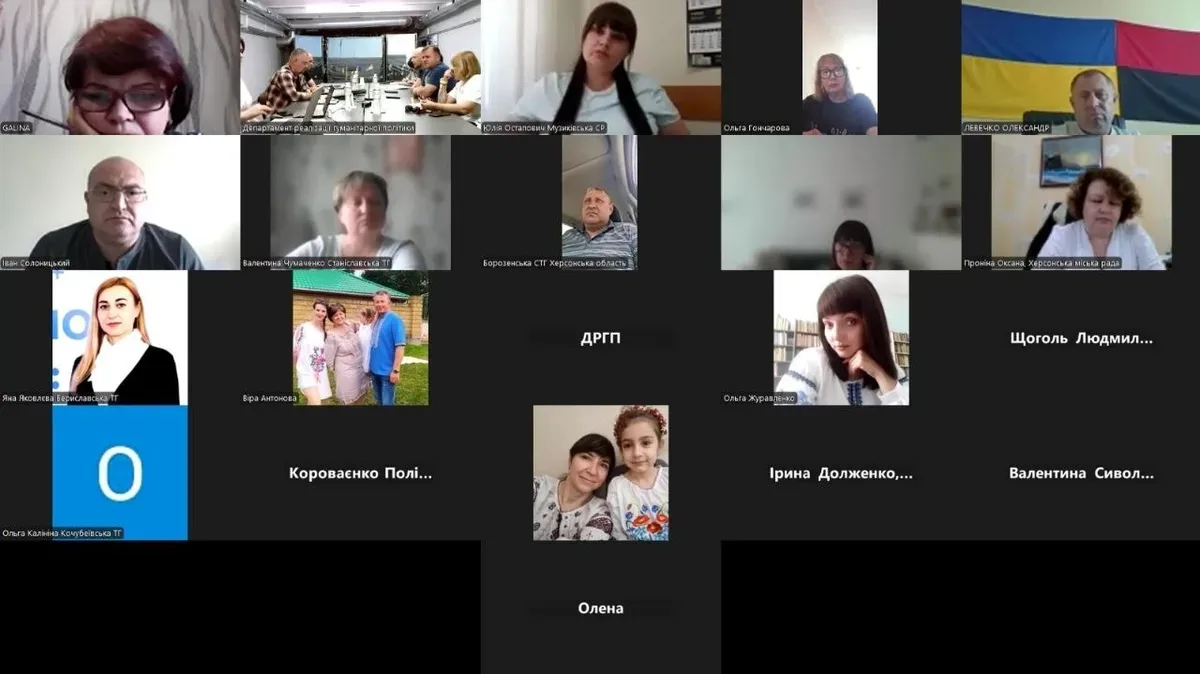 Володимир Клюцевський проводить нараду щодо захисту культурної спадщини в Херсоні 1