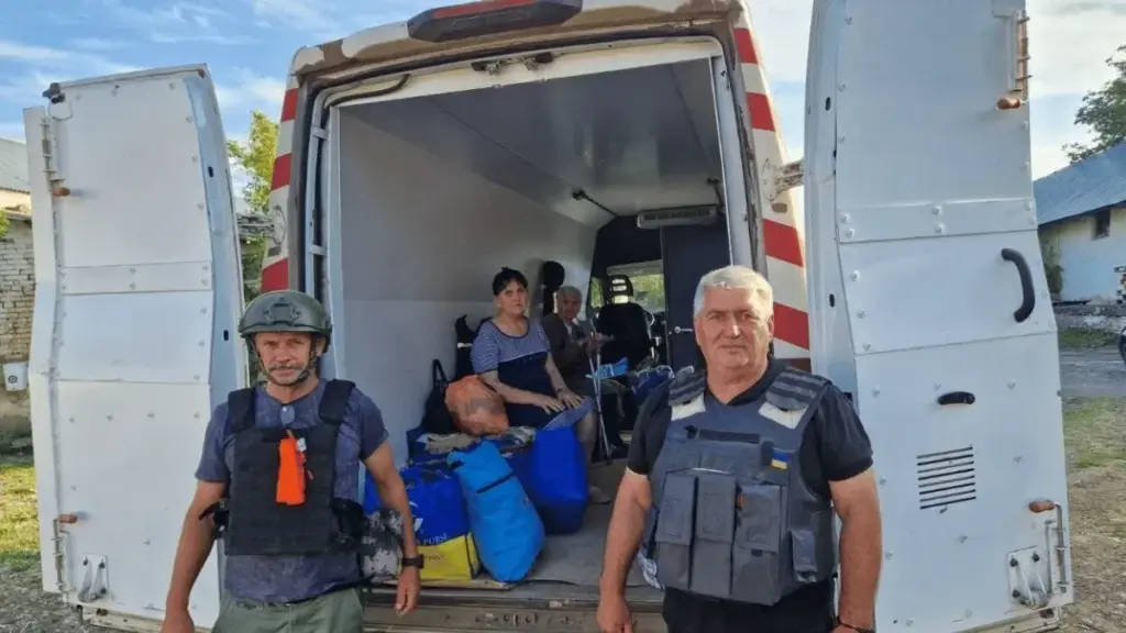 36 жителів Бериславського району, серед яких 6 дітей, евакуювали за тиждень